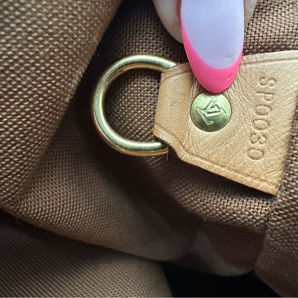 Louis Vuitton Brown Monogram Backpack (GM) - Picture 3 of 16